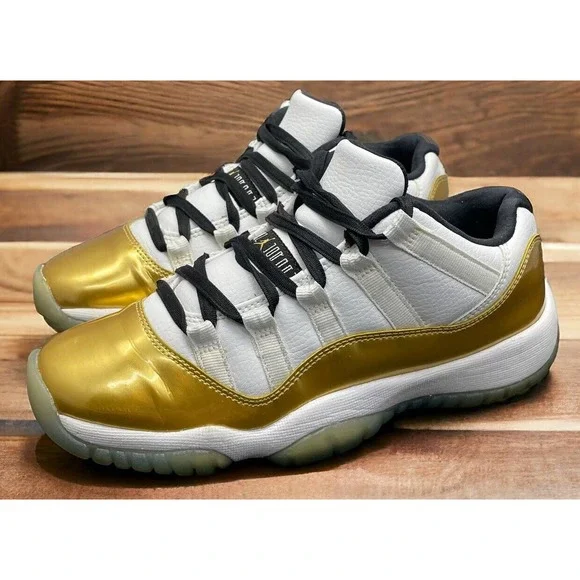 Air Jordan 11 Retro Low Gold White Nike Shoes Boys 5Y Light Use Fast Shipping
